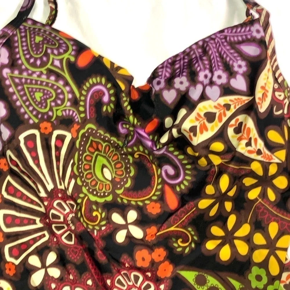 Victoria’s Secret tankini top Black with floral and heart design 34B